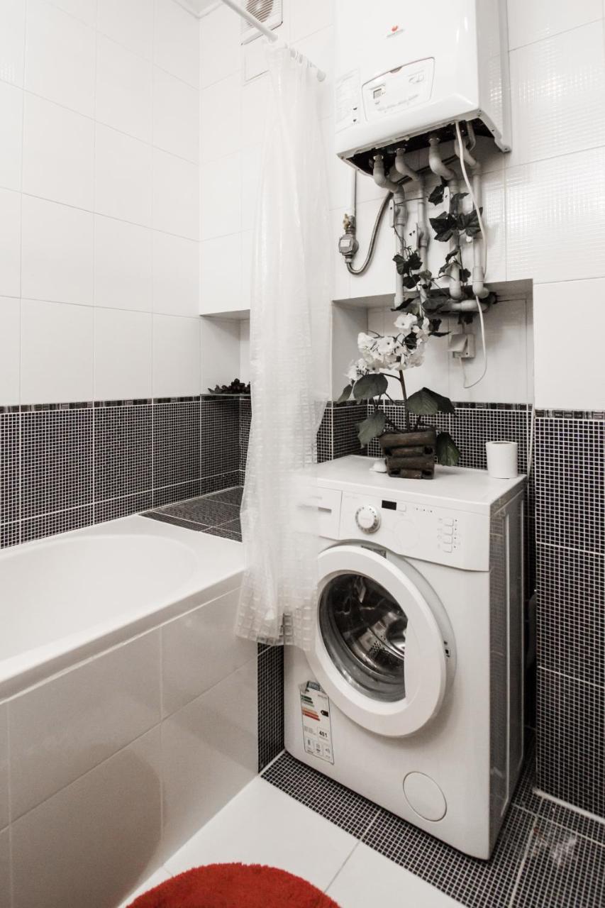 Downtown Prestige Apartment Odessa Dış mekan fotoğraf